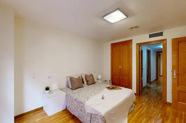 Piso de 3 dormitorios, vestidor y 134 m2 en pleno centro de Murcia – Calle Platería — 19
