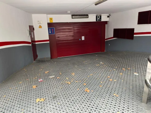 Parking en Venta — 5