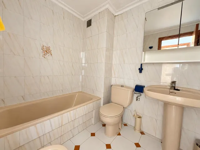 Atico Duplex 3d 2 B solárium Sur a 200 mts de la playa de La Mata- AV Europeos — 18