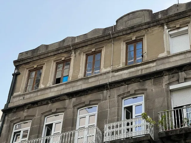Piso a rehabilitar en zona Gran Vía-Urzaiz - foto 2