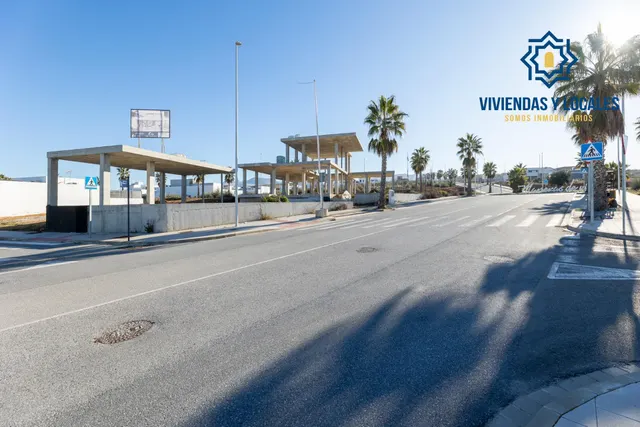 SOLAR EXCLUSIVO CON ESTRUCTURA EN LA NATIVA — 15