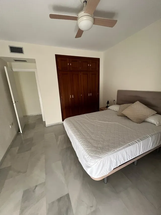 Nervión, Ramón y Cajal. Excelente vivienda reformada y amueblada de 2 habitaciones. Garaje. — 14