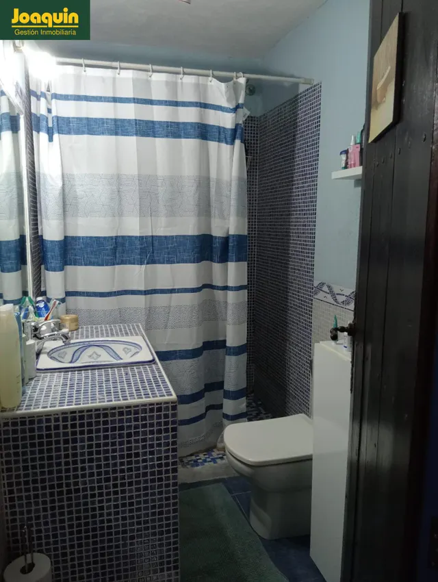 En Las Jaras parcela con piscina y dos viviendas independientes (Hipotecable) — 23