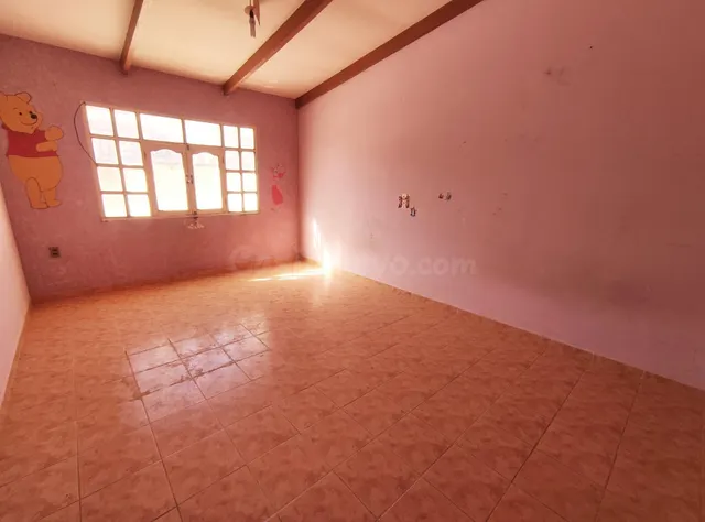 Bs.-850.000 Casita con 5 dormitorios, próximo a la Botella d - foto 4