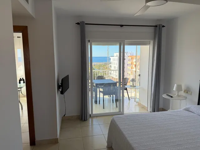 Encantador Piso con Vistas al Mar — 20