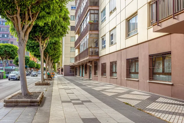 Amplia vivienda familiar en venta en tomás morales — 2