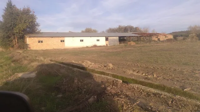 TERRENO URBANO de 2570 m2 de superficie en SADABA — 4