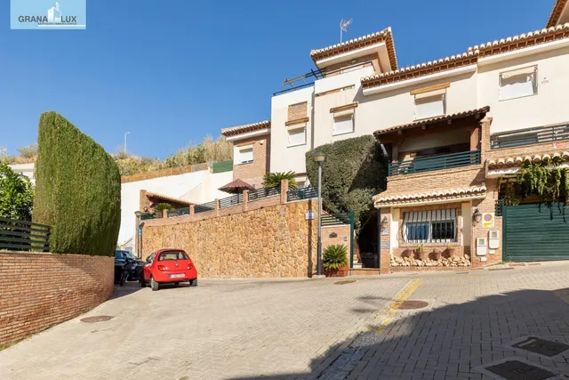 Magnífica casa para invertir puesto que tiene licencia turís - foto 2