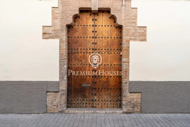 Piso reformado con licencia turística en el Centro - foto 5