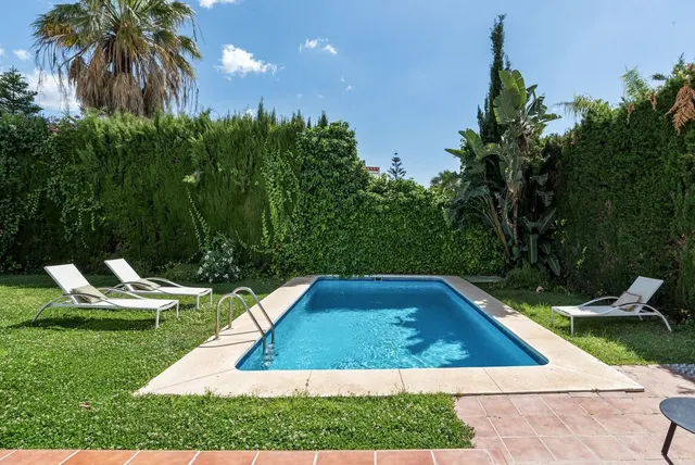 Villa 6 habitaciones 362m² en venta - Los Naranjos — 30