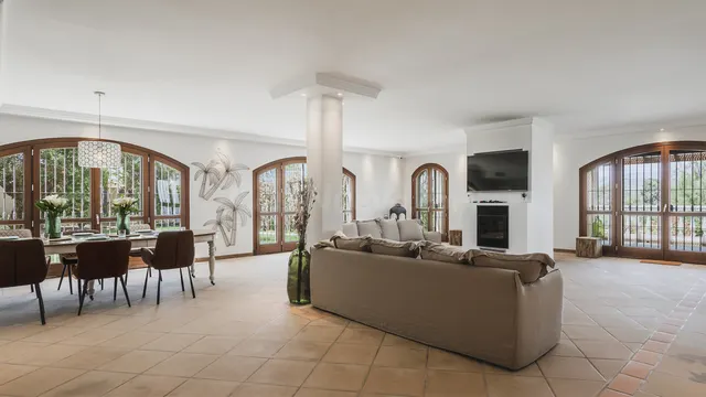 Chalet 7 habitaciones 557m² en venta - Costa Del Sol - foto 5