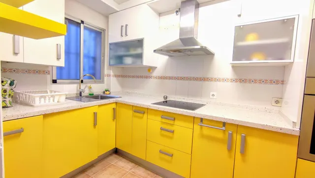 Vivienda tres dormitorios y aparcamiento en alquiler, Málaga - Centro — 23