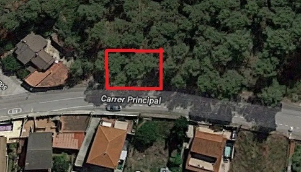 Parcela en canyelles (Vora-Sitges) 600m2
