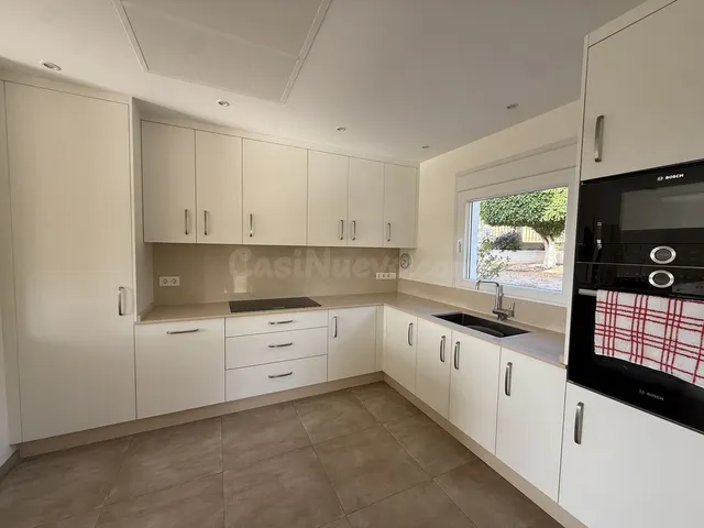 Chalet 5 habitaciones 334m² en venta - Costa Del Sol - foto 4