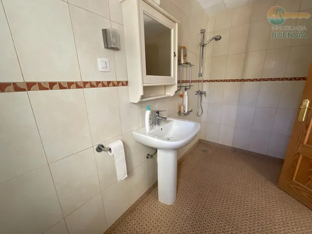 Magnifico chalet reformado con piscina privada y gran jardin en la azohia — 39