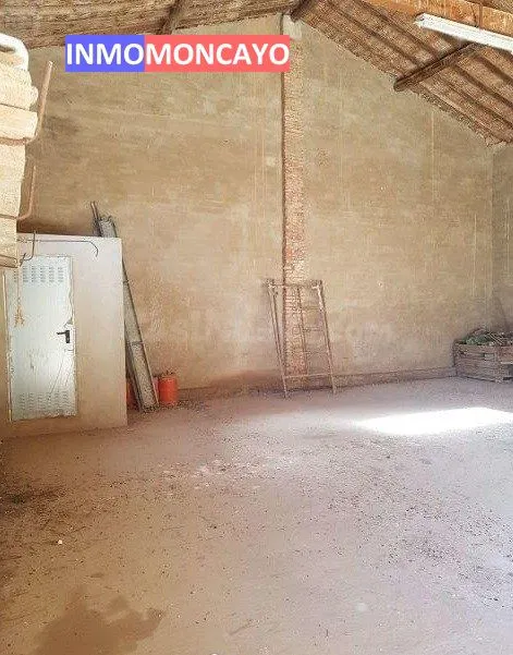 TERRENO CON ALMACEN EN RIBAFORADA - foto 3