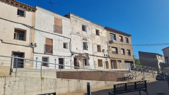CASA PARA REFORMAR EN GALLUR. ZARAGOZA — 11