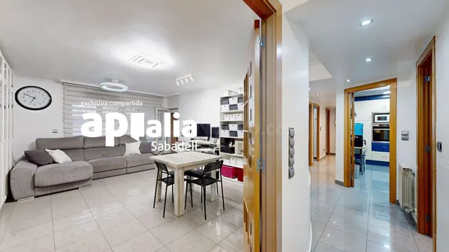 PISO DE 3 habitaciones EN ZONA DE BARBERÀ DEL VALLÈS — 4