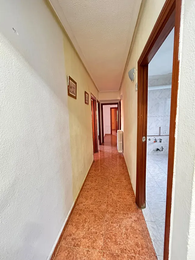 OPORTUNIDAD. PISO 3 habitaciones. ZONA AVE MARIA. — 12