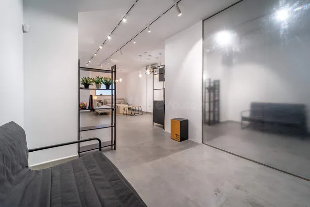 Local comercial 64m² en venta - Marbella — 3