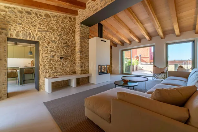 Espectacular casa a Palau Saverdera - foto 4