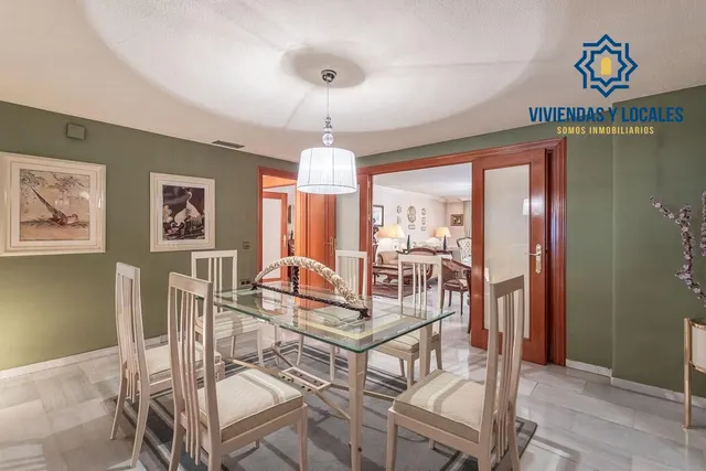 EXCLUSIVO PISO CON JARDÍN PRIVATIVO EN UNA DE LAS MEJORES URBANIZACIONES DE GRANADA — 23