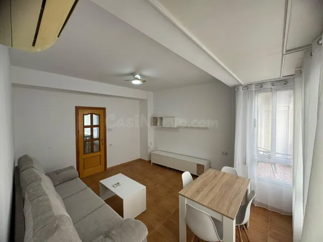 Amplio piso de 3 dormitorios a un paso de La Colonia - foto 3