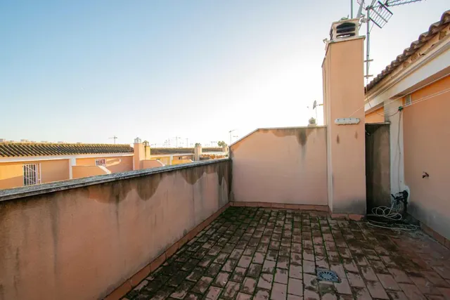 Gran casa adosada en Montequinto, con sótano, buhardilla y espectacular terraza!!! — 27