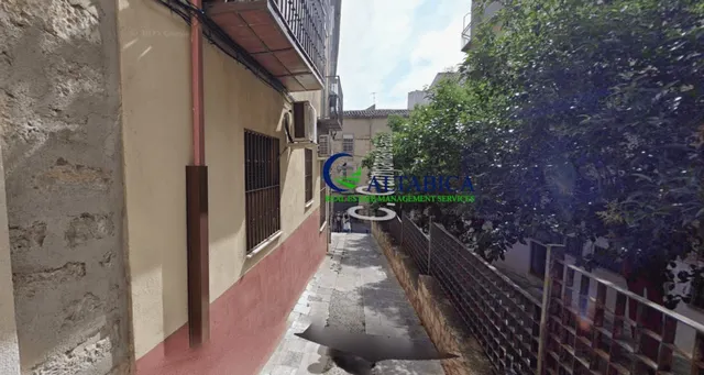 Casa-Chalet en Venta en Jaen Jaén — 2