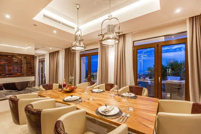 Chalet 5 habitaciones 528m² en venta - Costa del Sol — 12