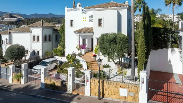 Chalet 4 habitaciones 319m² en venta - Costa Del Sol — 14