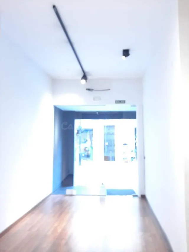 Alquiler de local comercial en la calle Alloza de Castellón - foto 5