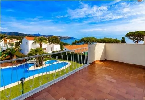 Complejo vacacional en venta en Llança — 15