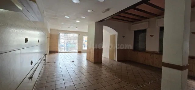 Local comercial en alquiler en centro de Lliria - foto 2