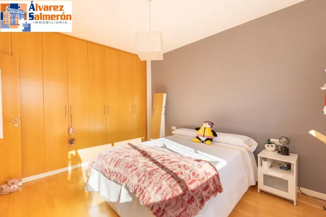 Espacio, confort y calidad: magnífica vivienda unifamiliar adosada — 31