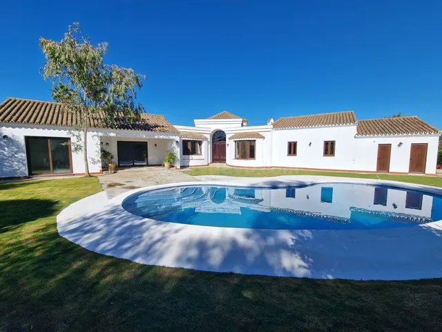 Chalet 4 habitaciones 682m² en venta - Sotogrande Costa — 2