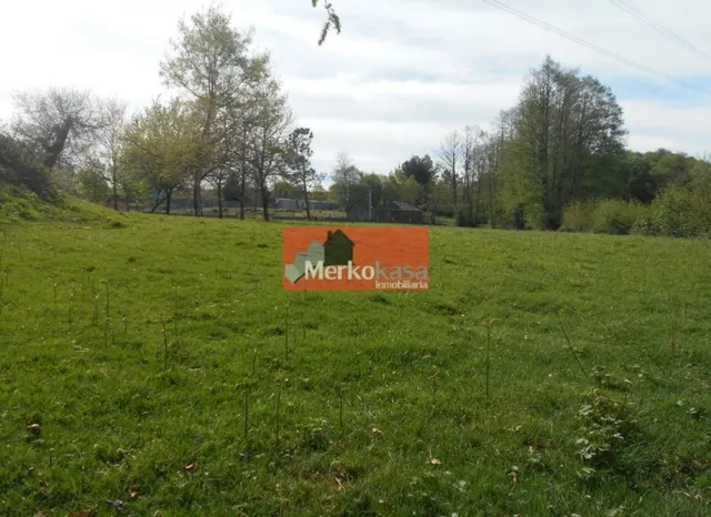 SE VENDE FINCA RUSTICA CERCA DE LA CARRETERA SANTIAGO