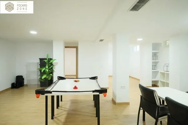IMPRESIONANTE CHALET EN EL PINAR — 13