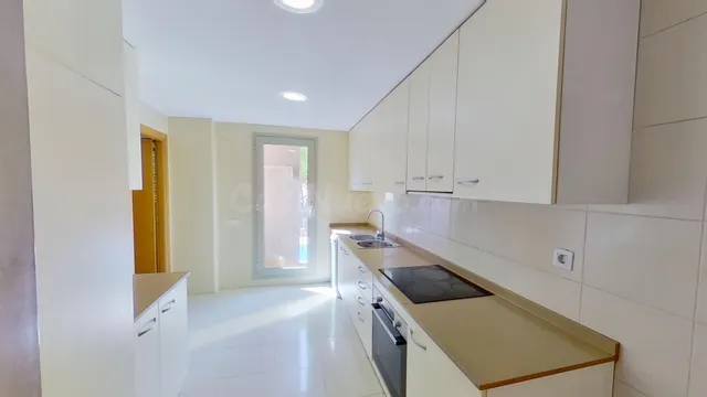 Alquiler piso de tres habitaciones en Gavá Mar