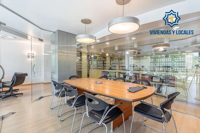 EXCLUSIVO INMUEBLE EN PLAZA DE CARRETAS, JUNTO AL EMBLEMÁTICO PASEO DEL SALÓN — 7