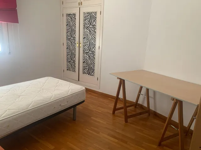 Piso para Estudiantes al Lado de la Universidad — 6