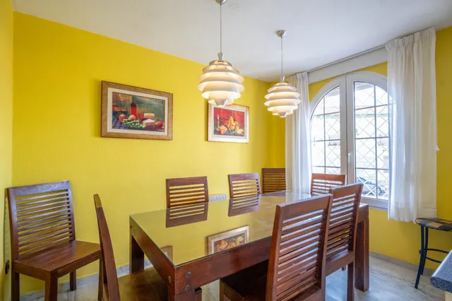 CHALET CON VISTAS PANORAMICAS EN GOJAR — 34