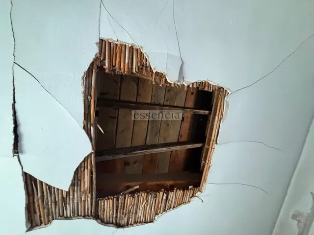 Casa en Almoines a reformar a su gusto en parcela de 242 m2 , en chaflán con patio. — 45