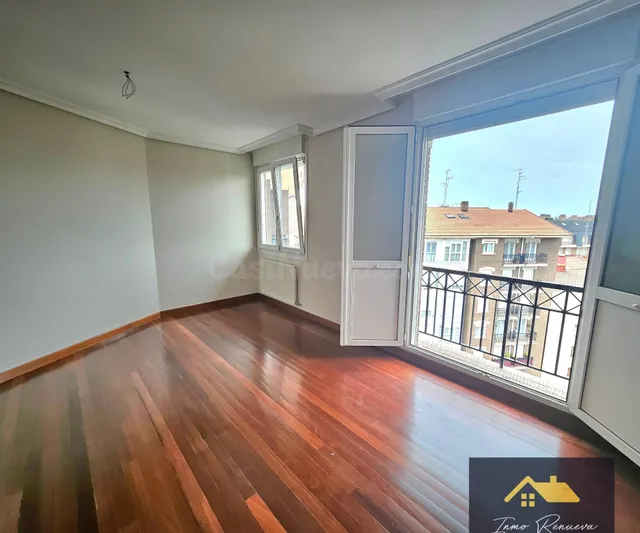 Se vende Ático Dúplex en Kabiezes con doble entrada - foto 3