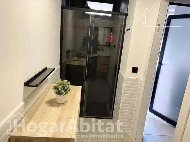 ¡en pleno centro! estudio confortable, impecable y reformado a estrenar — 22