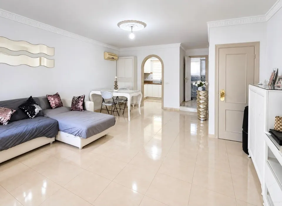 ALQUILER CASA EN BENALMADENA