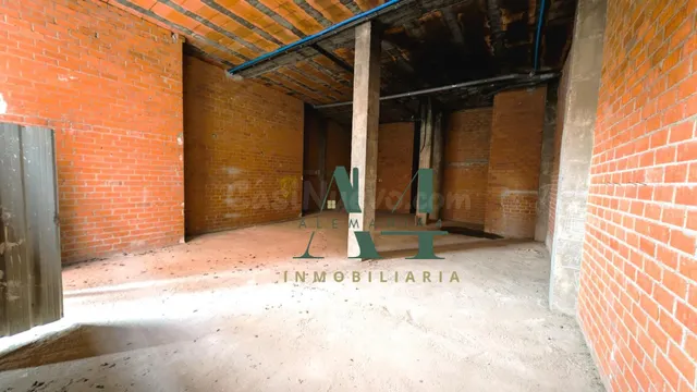 Alquiler de local en bruto en el centro de la ciudad