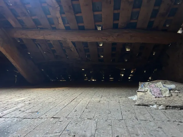Encantadora Casa de Piedra en Villafranca del Bierzo por solo €65,000 — 20