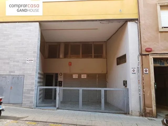 Fantástico Local en Esplugues de Llobregat — 18