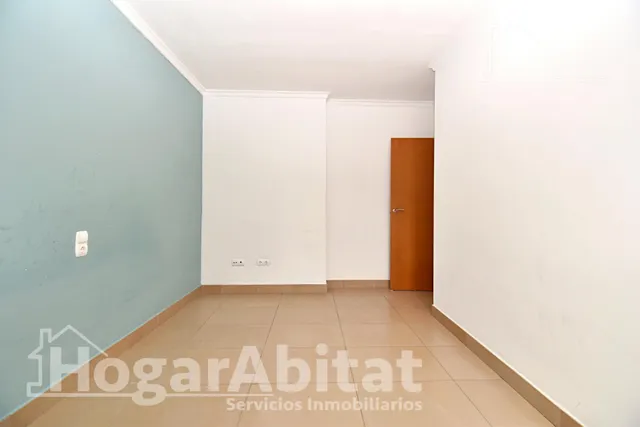 Espacio y libertad al aire libre en esta cómoda planta baja con terraza y patio — 29